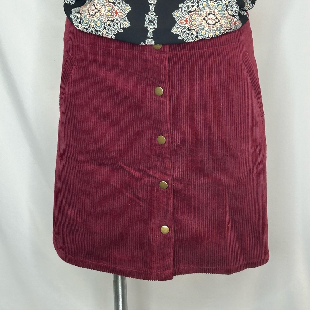 Harper Heritage Burgundy Corduroy Snap-Front Mini Skirt, Medium